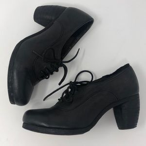 Christian Peau Round Heel Pumps